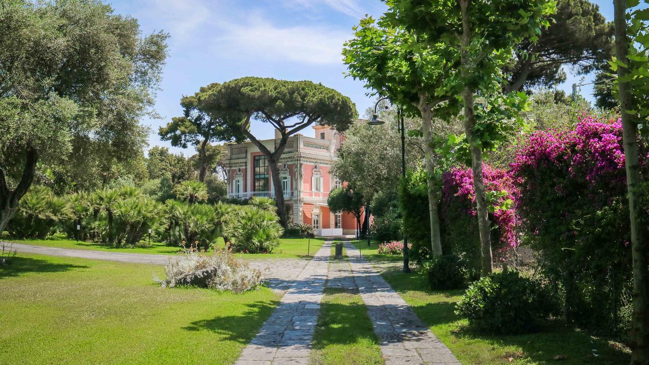 Bed and Breakfast Palazzo Dei Concerti Torre Annunziata Exteriér fotografie
